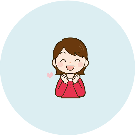 満足そうな笑顔の私服女性